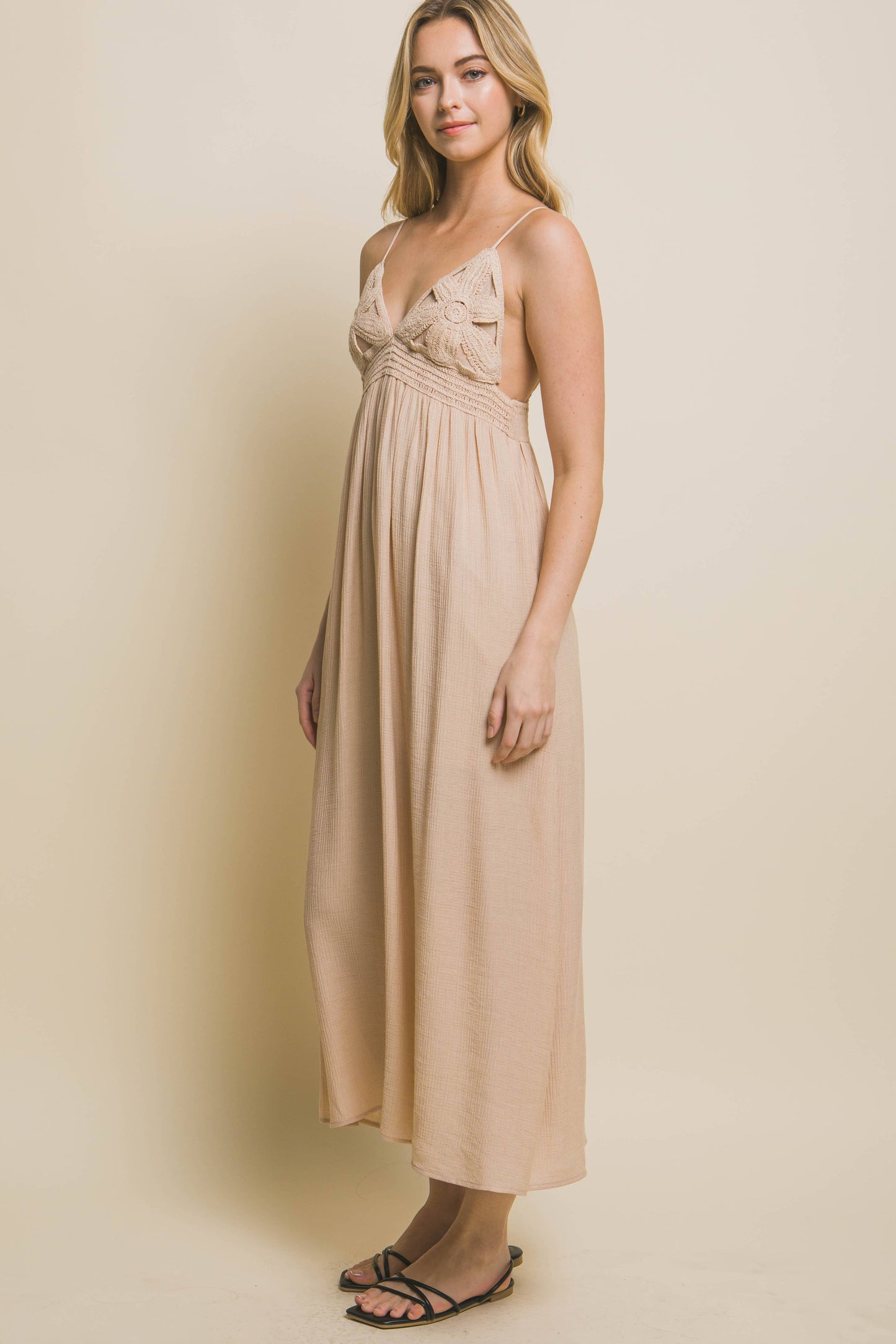 42POPS - Spaghetti Strap Midi Dress with Flower Design